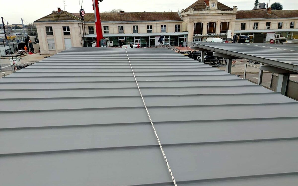 Charpente et couverture zinc à joint debout – Gare SNCF de Chalon-sur-Saône